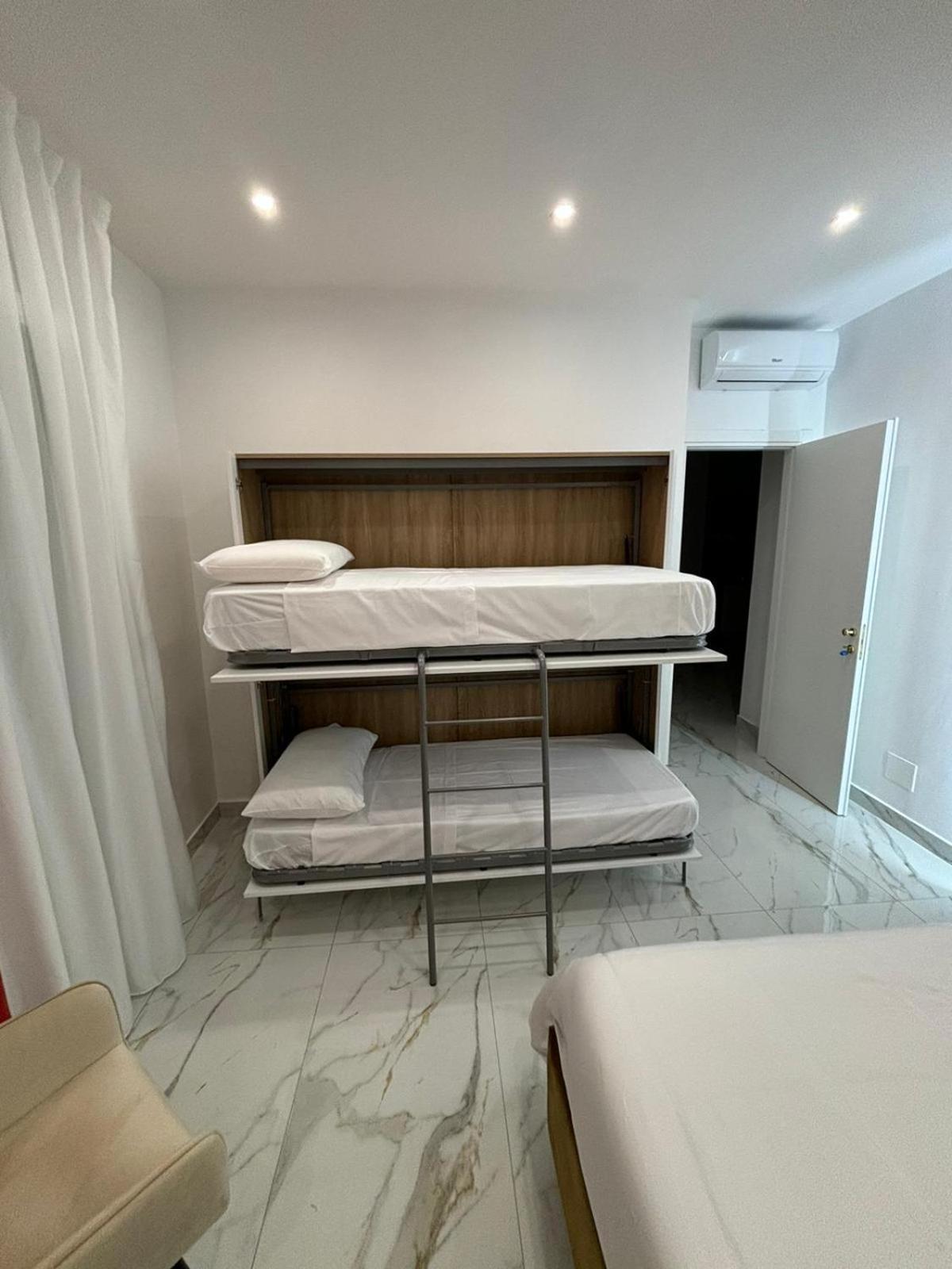 Savior Deluxe Rooms Neapol Exteriér fotografie